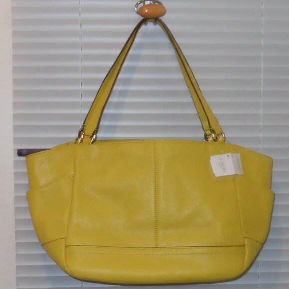 new Coach F23284 genuine lether handbag - Picture 1 of 7